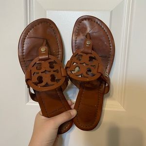 Very Well Loved Tory Burch Sandals Size 6